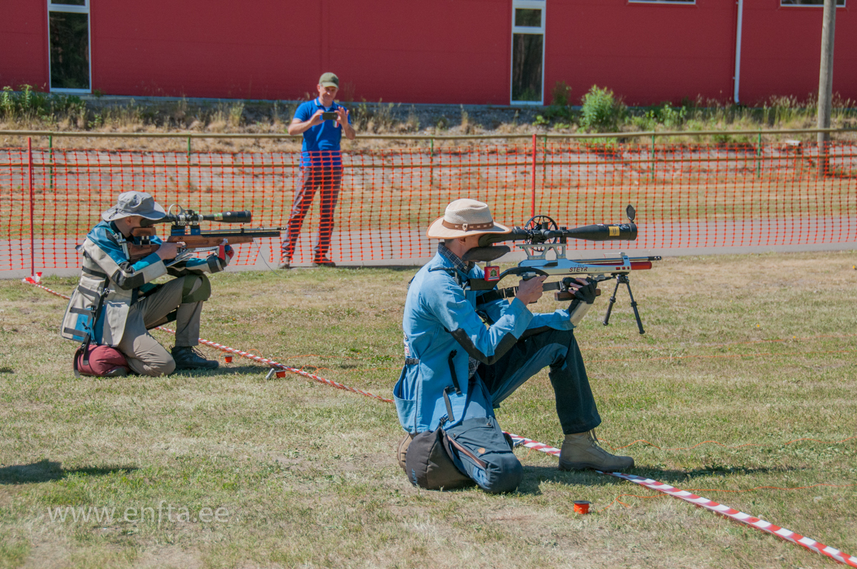 507 Sergey Zubenko RU and Romi Agar EE